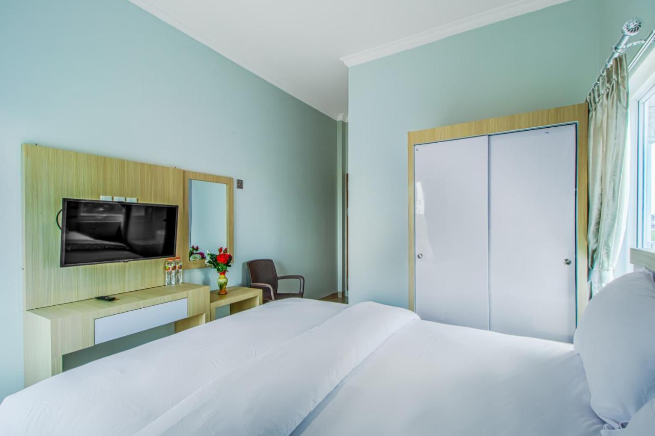 Emerald Residence Medan Extérieur photo